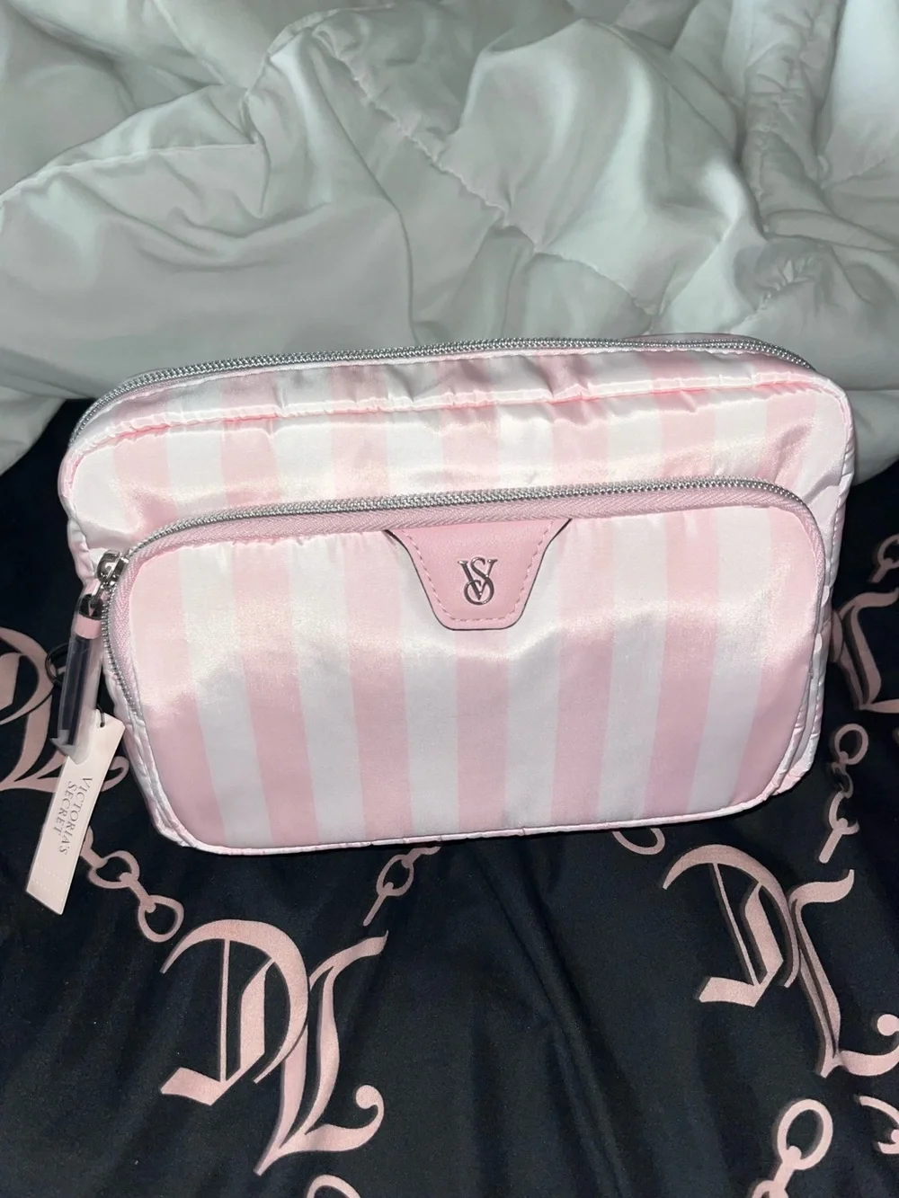 NWT Victoria’s Secret Makeup Bag